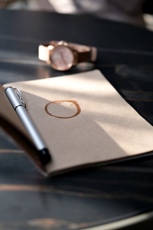 How to Journal for Clarity and Focus: A Simple Guide